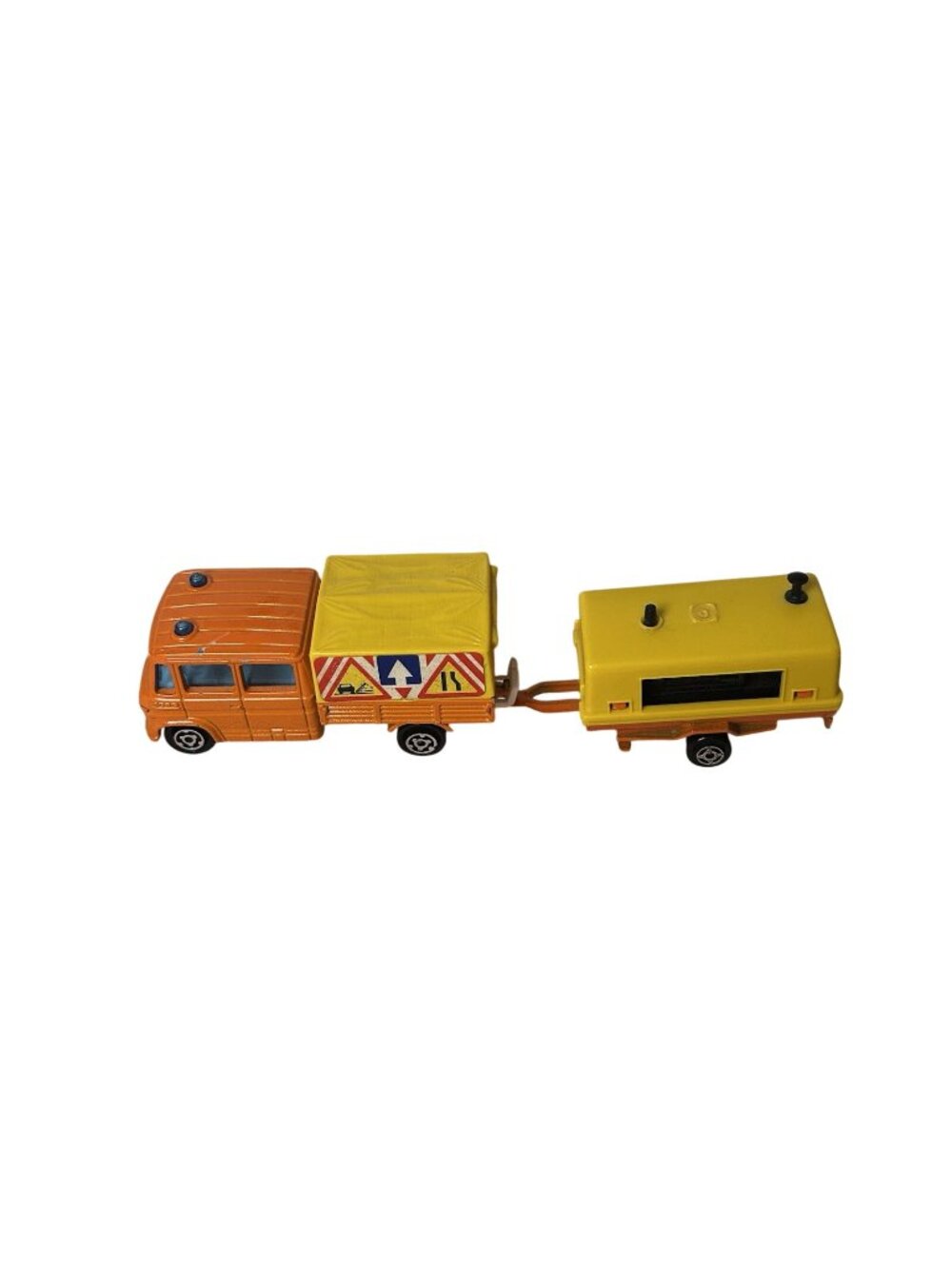Marjorette 1/70 Diecast Mercedes Trax Publics 233 & Compressor 21760 Orange